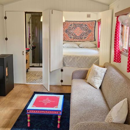 Pipowagen Met Prive Hot Tub Villa Ланакен Екстериор снимка