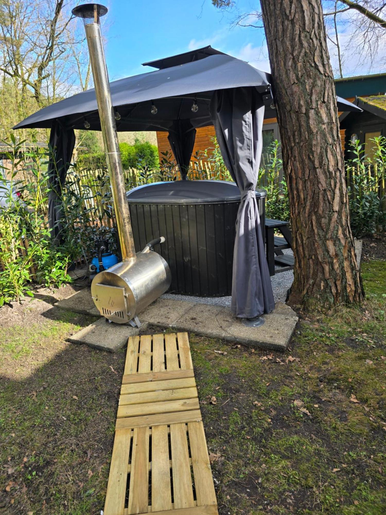 Pipowagen Met Prive Hot Tub Villa Ланакен Екстериор снимка